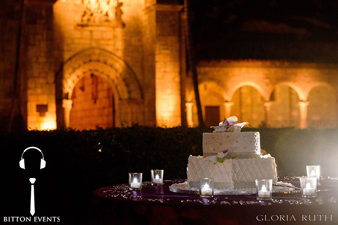 Ancient-Spanish-Monastery-Wedding-Pictures-Florida(17)