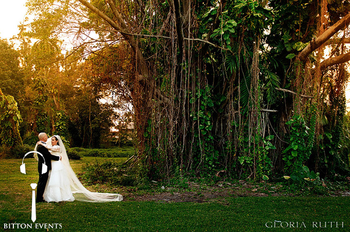 Ancient-Spanish-Monastery-Wedding-Pictures-Florida(22)